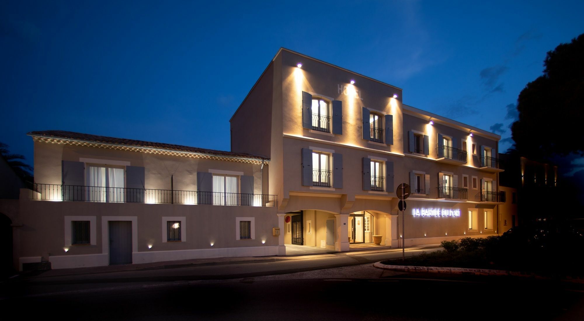 La Bastide Du Port - Hotel De Charme Saint-Tropez Exterior photo